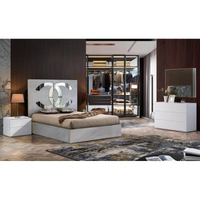 Cama de Casal Estofada Baby Face c/ Detalhes em Espelho + Colchão Opc.